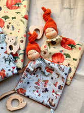Load image into Gallery viewer, Foldable Blanket Doll with exclusive Dollbelge fabric