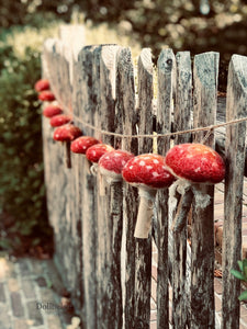 Mushroom Garland