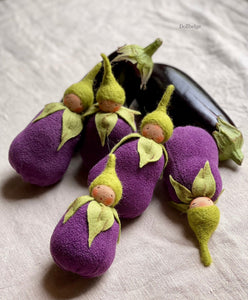 Aubergine Baby