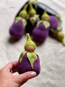 Aubergine Baby