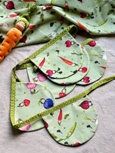 Load image into Gallery viewer, Fruits / Veggies Garland
