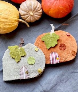 PDF Pattern and Tutorial - Pumpkin House