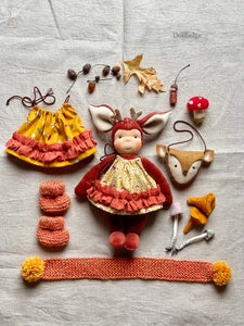 Baby Deer with her Moses Basket - 25 cm