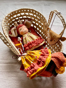 Baby Deer with her Moses Basket - 25 cm