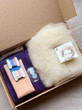 Load image into Gallery viewer, Magnetic Single Knot Friend Doll Making Kit
