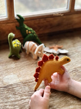 Load image into Gallery viewer, PDF Pattern - Stegosaurus from felt
