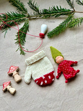 Load image into Gallery viewer, Cosy Winter
